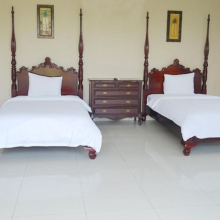 Saffron Suites Syariah Джакарта Экстерьер фото
