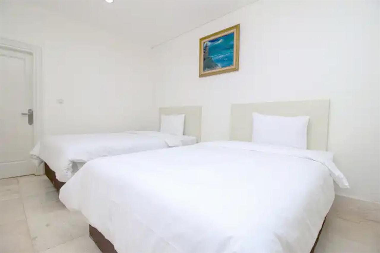 Saffron Suites Syariah Джакарта Экстерьер фото