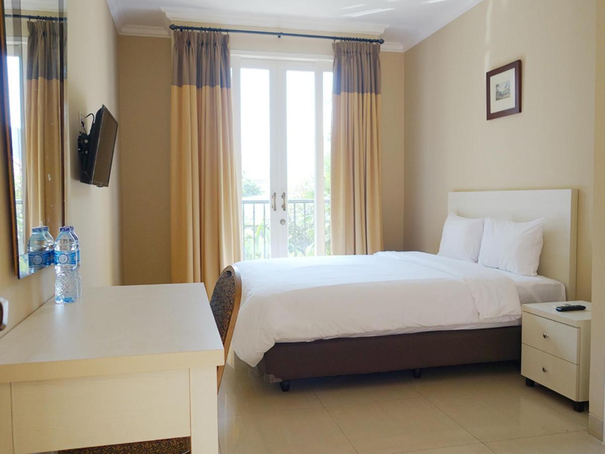 Saffron Suites Syariah Джакарта Экстерьер фото