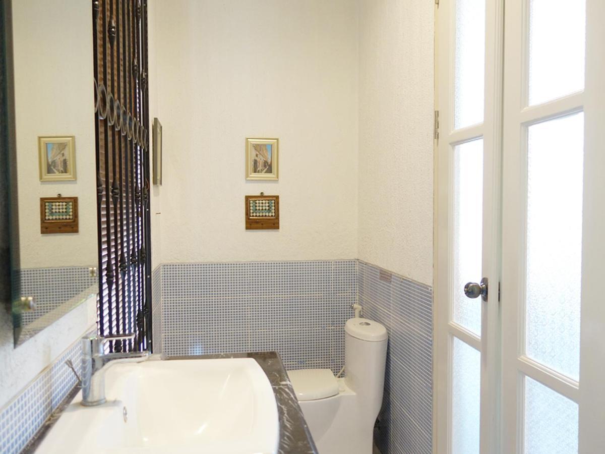 Saffron Suites Syariah Джакарта Экстерьер фото