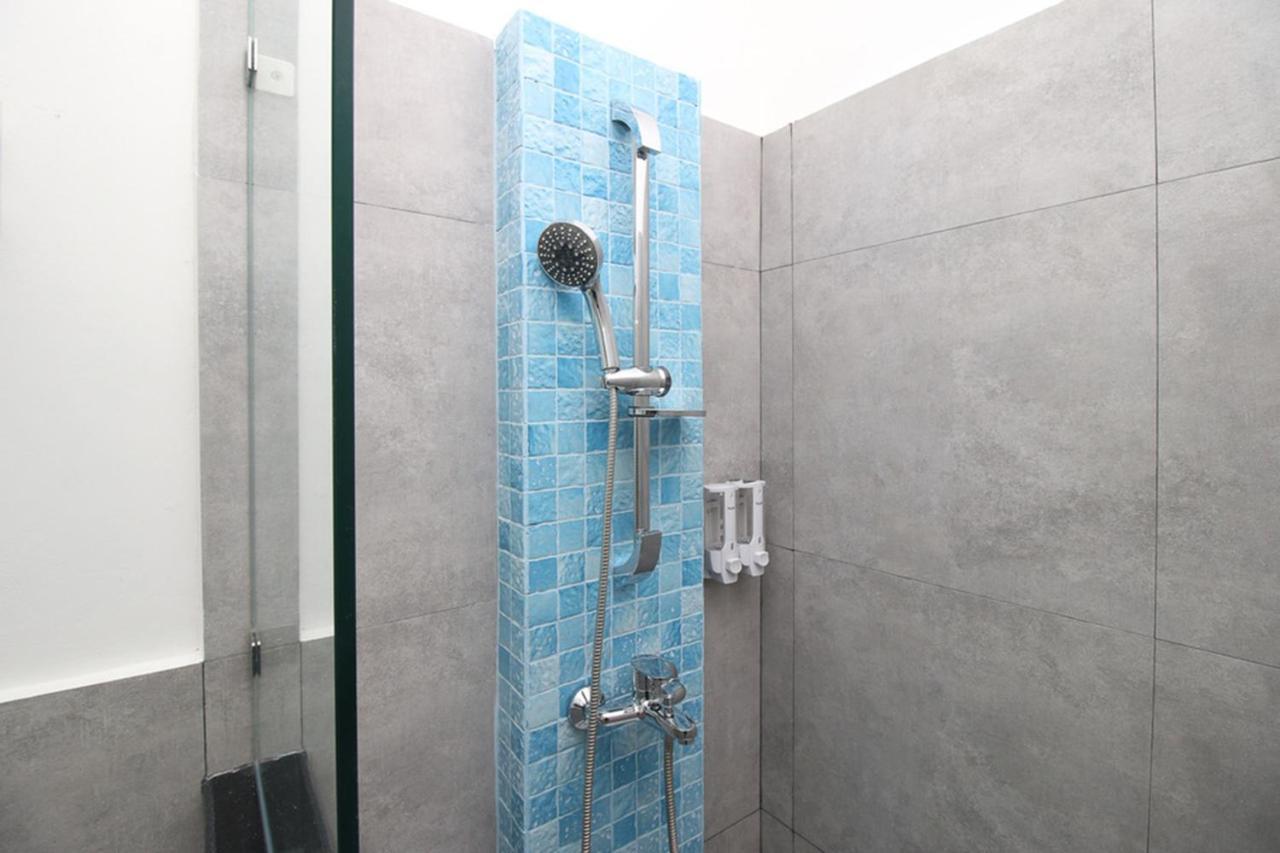 Saffron Suites Syariah Джакарта Экстерьер фото